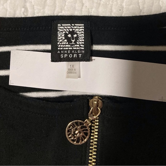 Anne Klein Sport Black and White Striped Blouse - Picture 6 of 10